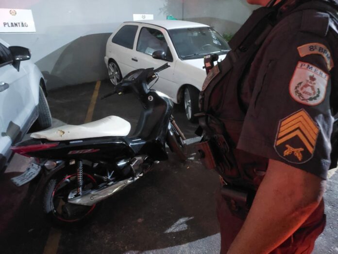 5E2B43EE-2E71-4E87-B69B-19AA6FF7B471