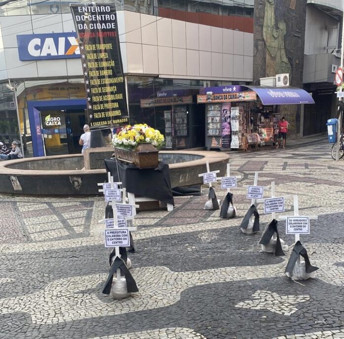 98EB42CB-D705-409C-8D48-1A099A4AB3ED