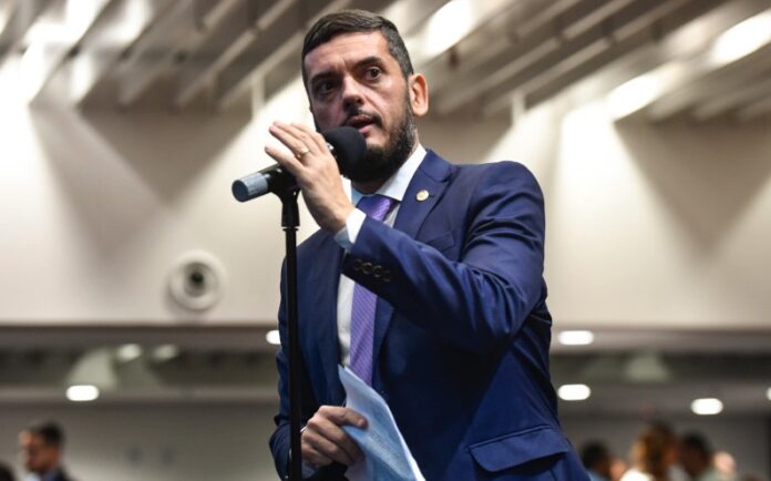 Rodrigo Bacellar na ALERJ