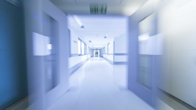 Médico diz que dores de peito eram 'ansiedade' e mulher acaba por morrer