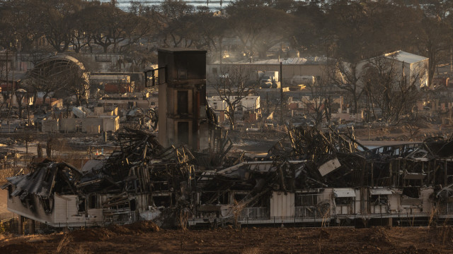 Mortos no Havaí chegam a 93 no pior incêndio florestal dos EUA em 100 anos