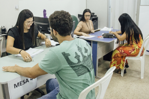 Concurso Público: 173 educadores assinam termo de posse e iniciam novas funções