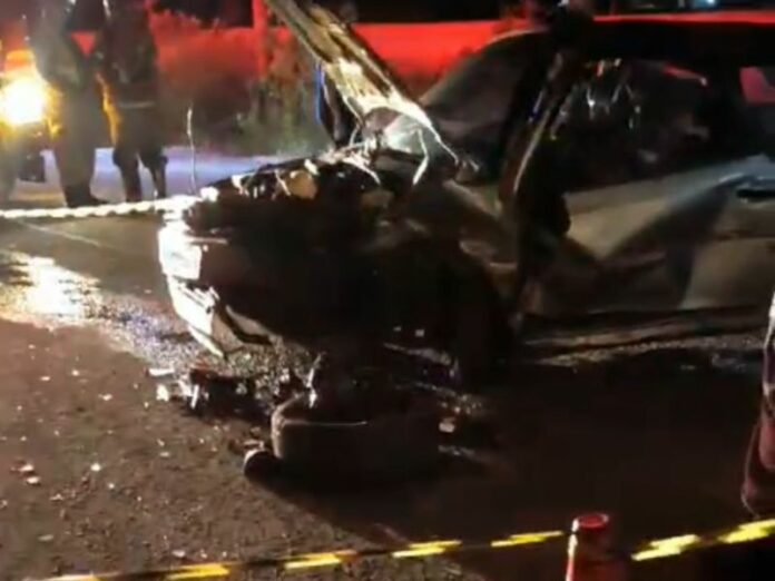 9E31E818-4C2B-4FFF-ACC1-3F317D70B374