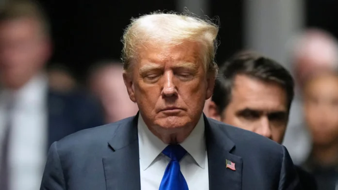 Trump minimiza vazamento de mensagens para jornalista: 'Falha'