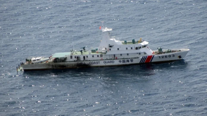 Japão protesta após intrusão chinesa no espaço aéreo de ilhas disputadas