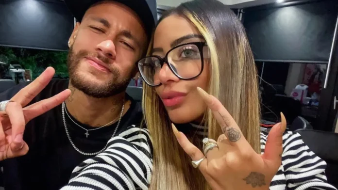 Rafaella Santos defende Neymar após gol de mão e expulsão