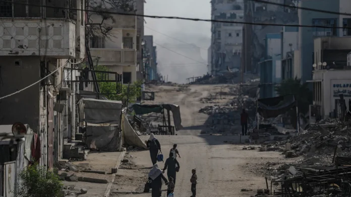 Novo bombardeamento de Israel em Gaza mata pelo menos 26 pessoas