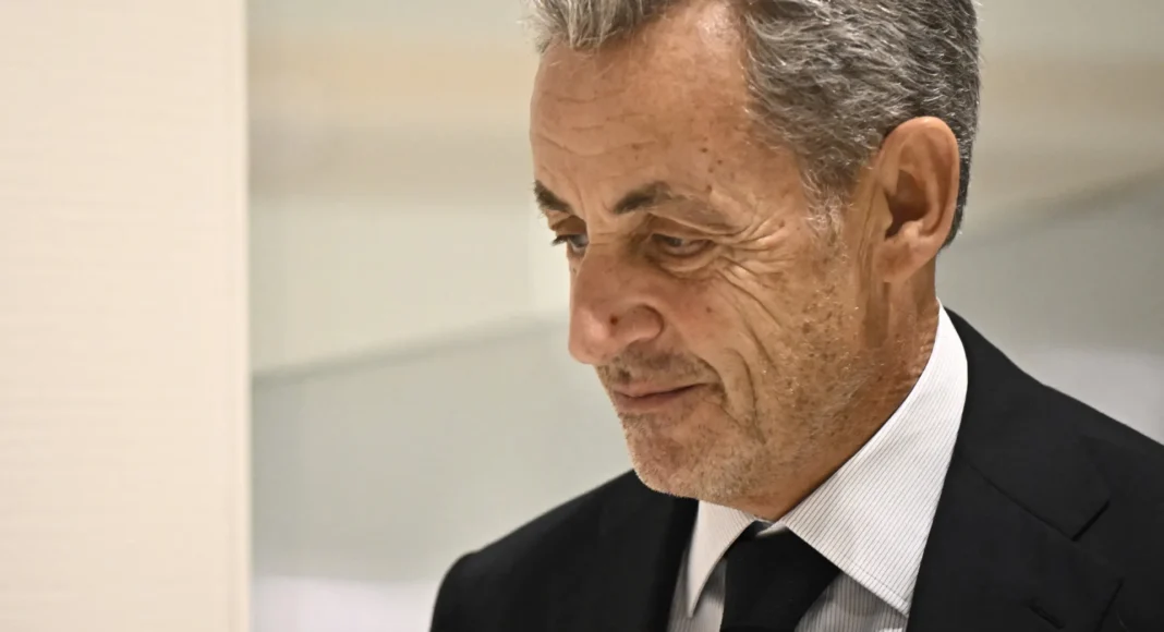 Nicolas Sarkozy começa a cumprir pena de prisão em 21 de outubro
