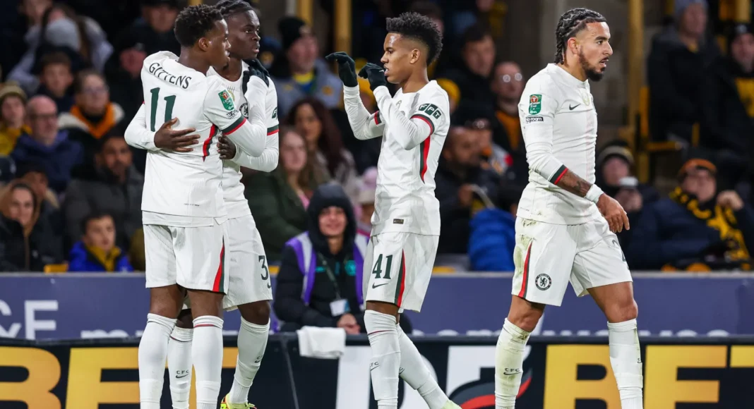 Chelsea elimina Wolves em jogaço de 7 gols e cavadinha de Estêvão