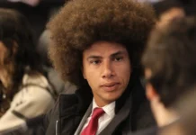 Deputado Renato Freitas é agredido e revida socos em homem em Curitiba