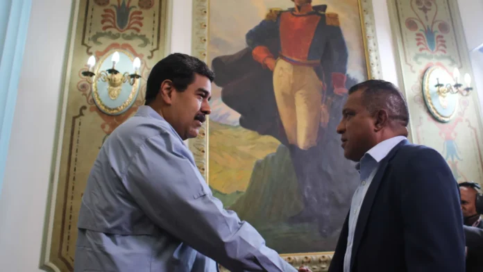 Opositor venezuelano morreu na prisão por ataque cardíaco, diz governo