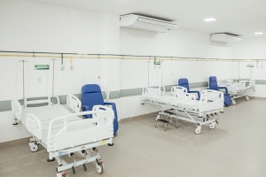 Entregue como concluída, obra do Manoel Carola foi mascarada e segue sem condições de funcionamento