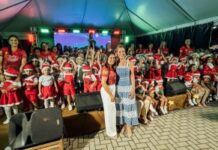 “Natal Iluminado” encanta moradores de São Francisco em mais uma noite especial
