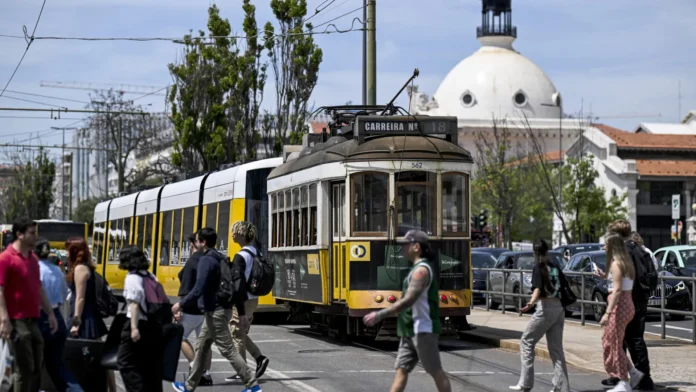 Brasileiros foram mais da metade dos deportados em Portugal, diz jornal