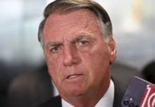 Michelle diz que Bolsonaro conseguiu se alimentar e que ex-presidente já fez fisioterapia