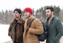 Jonas Brothers revivem tensões familiares em filme natalino da Disney
