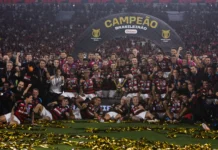 Após glória na Libertadores, Flamengo amplia festa com título do Brasileiro