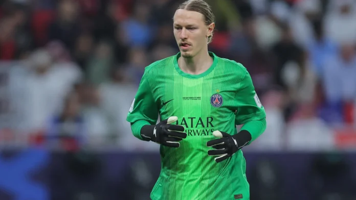 Goleiro do PSG usou cola na toalha para virar algoz do Flamengo no Mundial