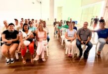 Produtores rurais participam de reunião na SMECT sobre merenda escolar