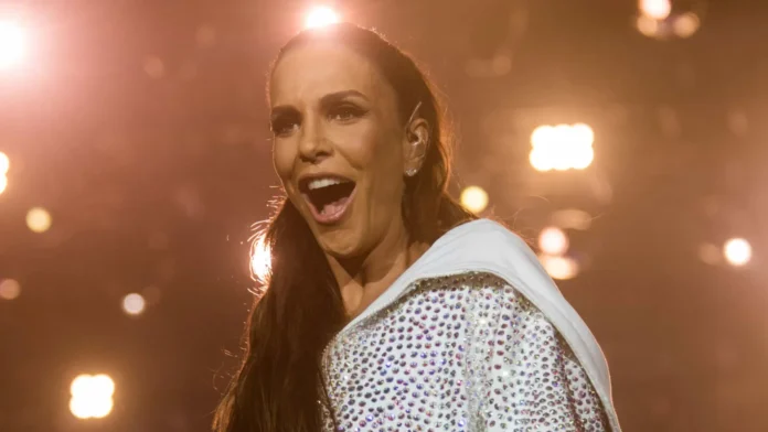 Ivete Sangalo é denunciada ao Ministério Público por dançar música com criança