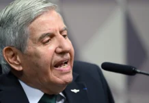 Comissão de Ética da Presidência abre processo contra Augusto Heleno