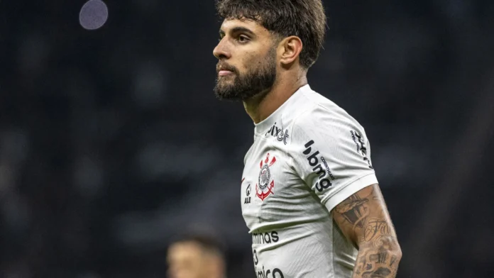 Corinthians faz contraproposta à Lazio após receber oferta por Yuri Alberto