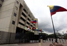 Fronteira do Brasil com Venezuela está aberta nos dois sentidos