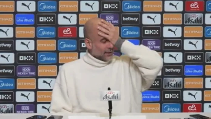 Guardiola 'troca farpas' com jornalista: "Tenho de ter cuidado..."