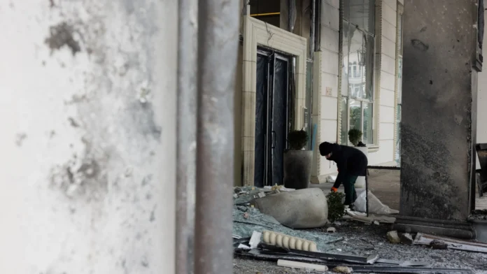 Putin ataca Ucrânia com supermíssil, e Kiev convoca Otan