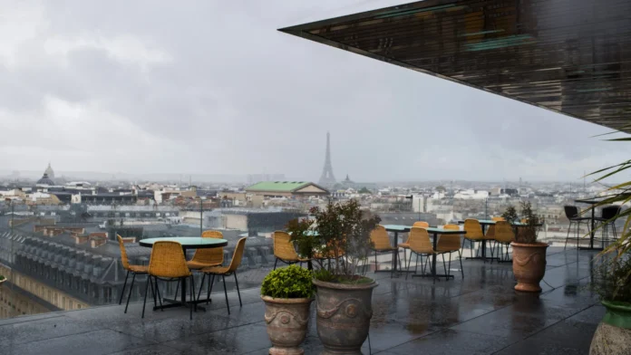 Homem é acusado de agressão sexual em terraço de restaurante em Paris