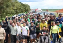 Direita cita Bíblia para responder a esquerda sobre raio em ato de Nikolas