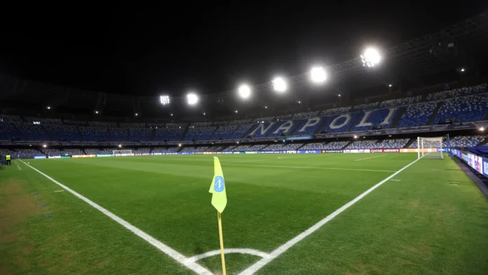 Torcedores do Chelsea são esfaqueados em Nápoles antes de jogo da Liga dos Campeões