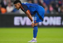 Vasco anuncia a contratação do atacante Brenner