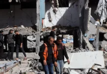 Ataques israelenses matam 19 palestinos em Gaza, dizem hospitais