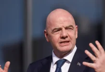 Infantino cobra providências após Vini Jr. denunciar novo caso de racismo em campo