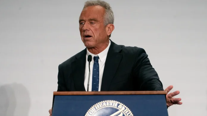 "Não tenho medo de germes. Eu cheirava cocaína em tampas de sanitários"