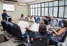 Prefeitura e Sebrae se reúnem para discutir saneamento de despesas
