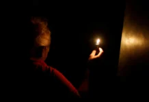 Irã prevê Ásia Ocidental ‘no escuro’ se EUA atingirem rede elétrica do país