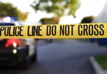 Sinagoga é alvo de tiros em Michigan