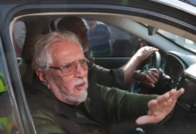 Carlos Alberto de Nóbrega recebe alta após três dias internado em SP