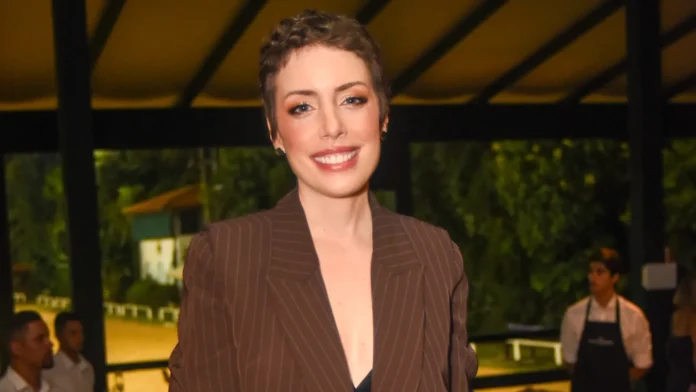 Fabiana Justus convida doador de medula para renovação de votos de 15 anos de casamento