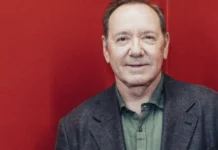 Kevin Spacey chega a acordo com três homens que o acusaram de agressão sexual