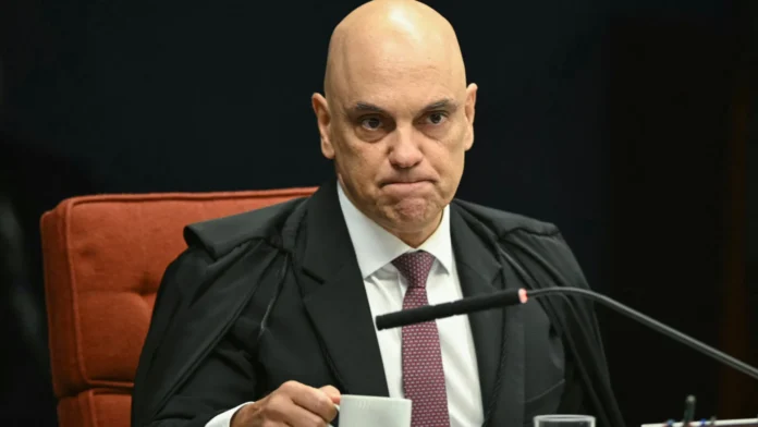 Moraes nega de novo pedido de prisão domiciliar para Bolsonaro
