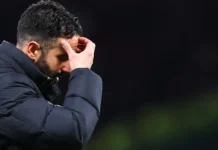 A decisão de Ruben Amorim que Gerrard não perdoa: “Fora de ordem”