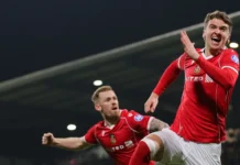 Wrexham vive conto de fadas hollywoodiano e sonha com a Premier League