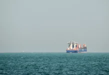 Saiba por que é difícil reabrir Estreito de Hormuz