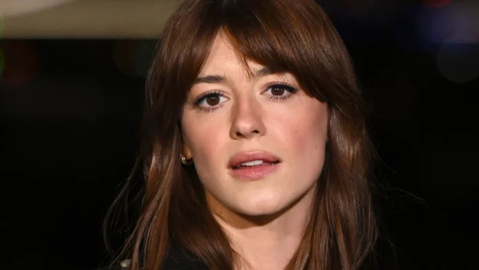 Atriz Daisy Edgar-Jones revela luta contra a endometriose