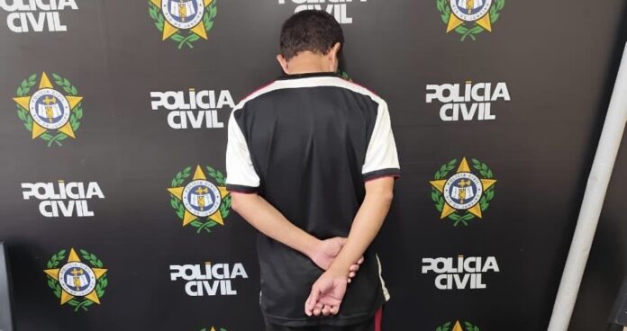 2f7eac8d-a97e-4efb-a7a8-910fa04226e1