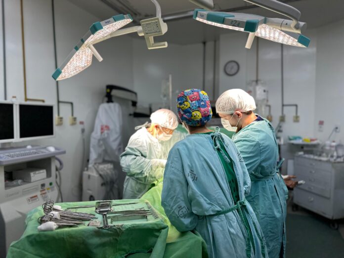 37f33f4d-fcf6-45b9-8d5d-bd36b3e41192