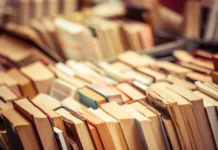 Promotoria abre inquérito para apurar descarte de milhares de livros em Osasco (SP)